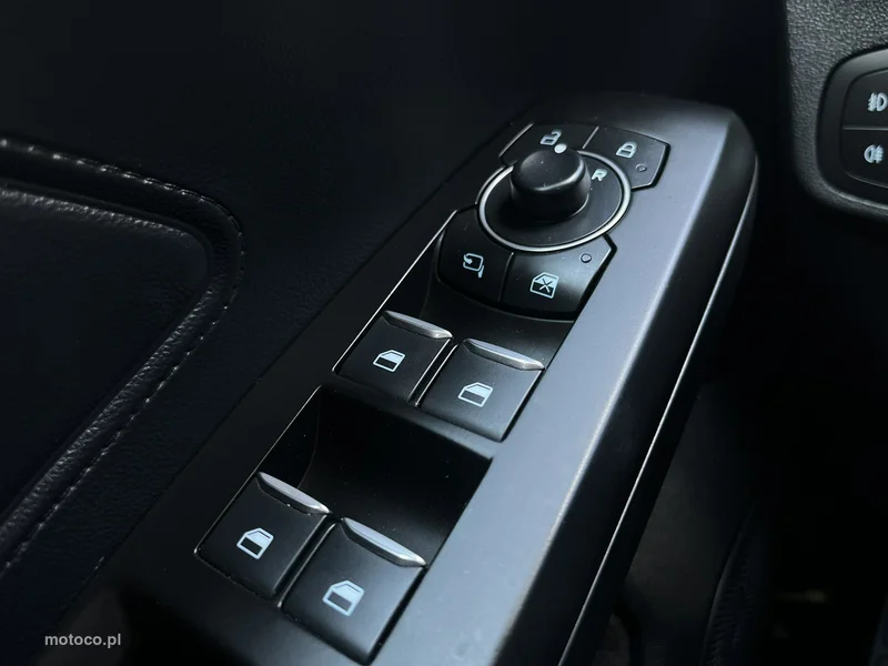 Ford Focus IV 18