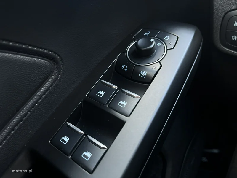 Ford Focus IV 18