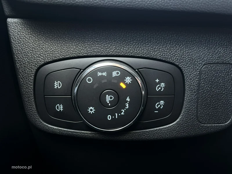 Ford Focus IV 19