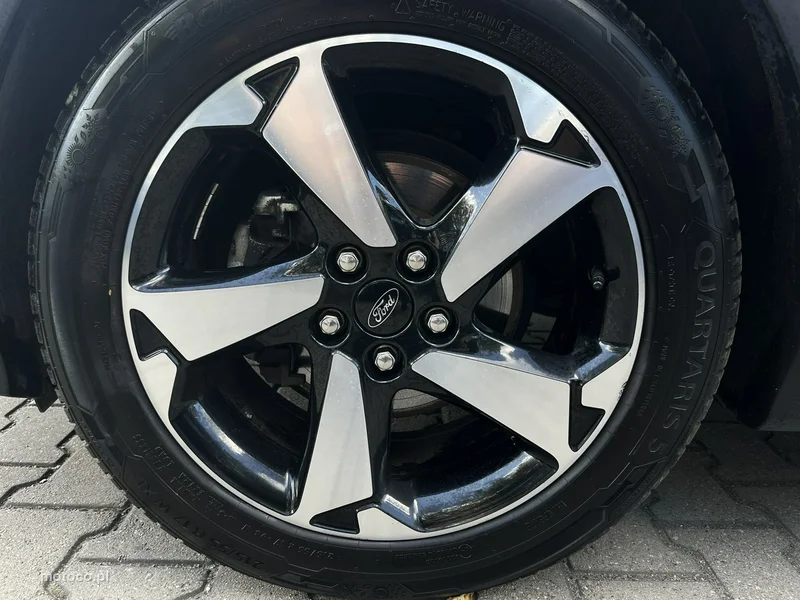 Ford Focus IV 10