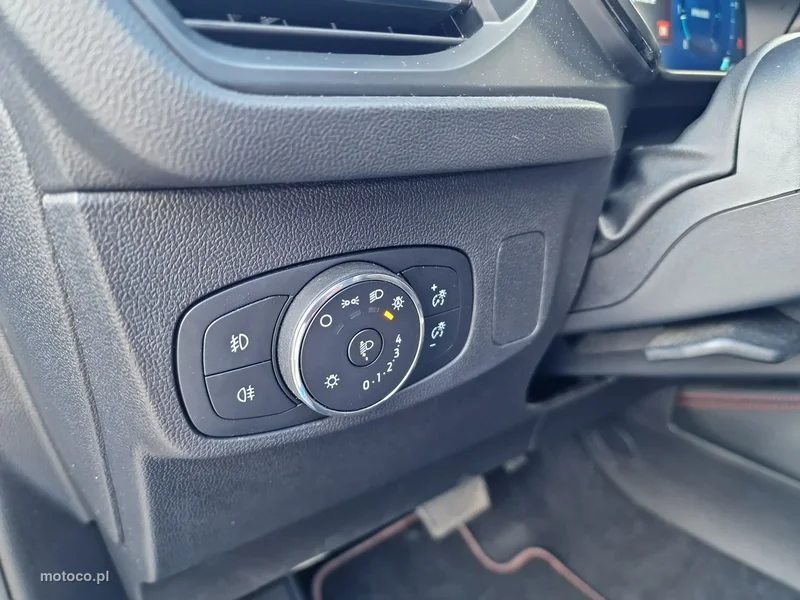 Ford Focus IV 18