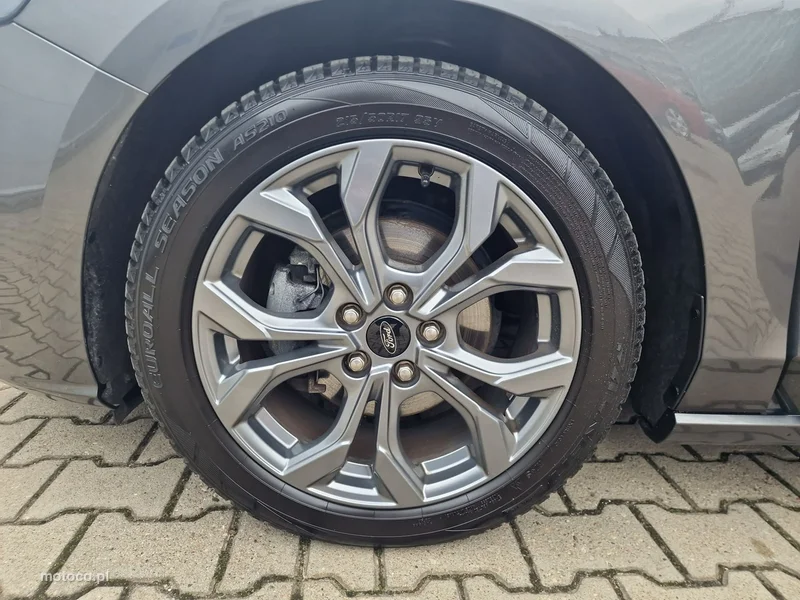 Ford Focus IV 9