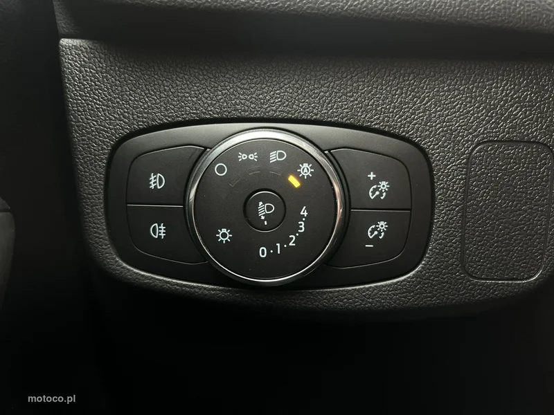 Ford Focus IV 19