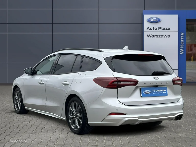 Ford Focus IV 3