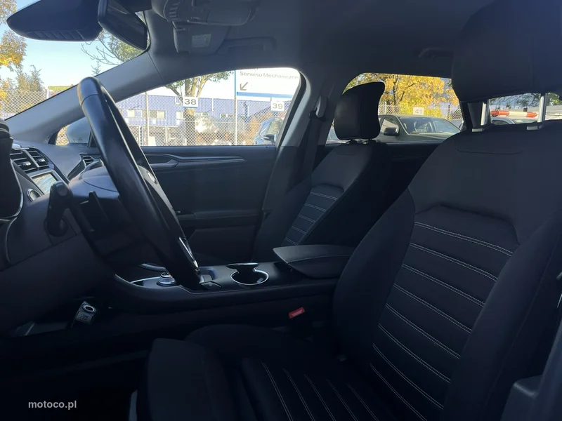 Ford Mondeo V 15
