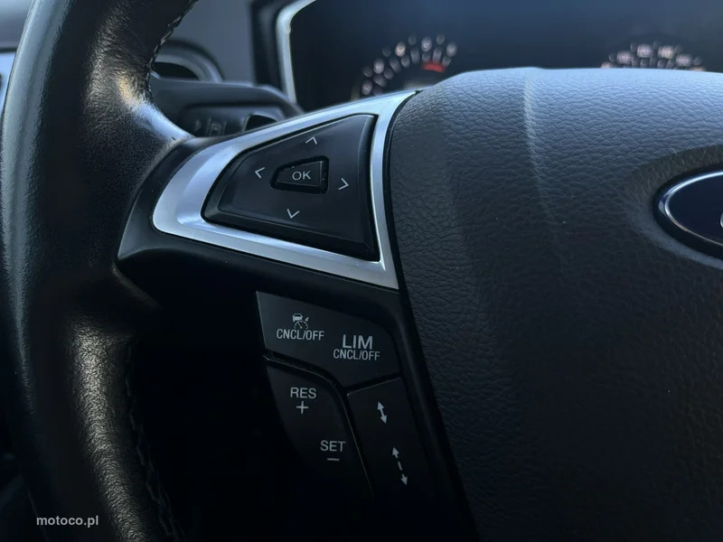 Ford Mondeo V 22