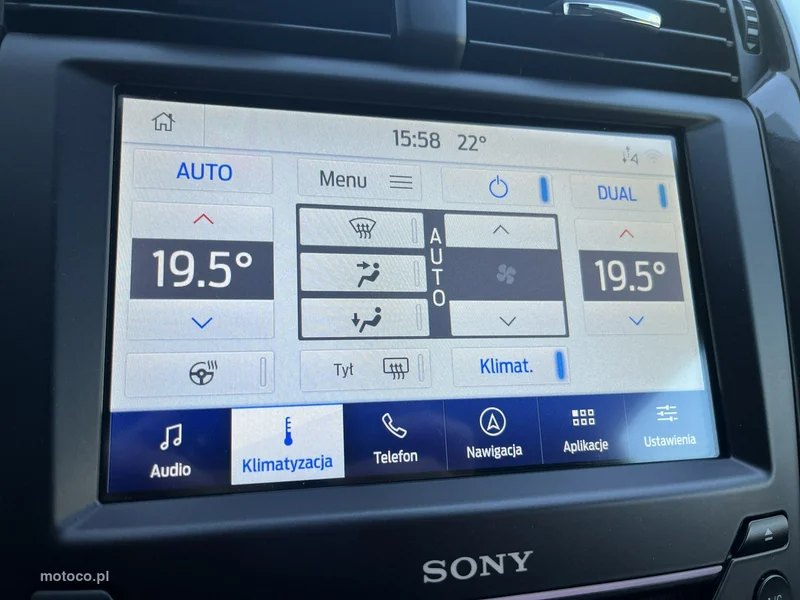 Ford Mondeo V 28