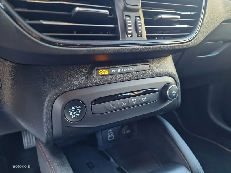 Ford Focus IV 24