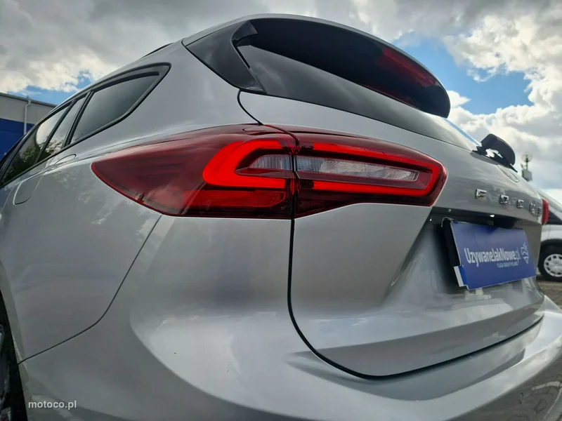 Ford Focus IV 13