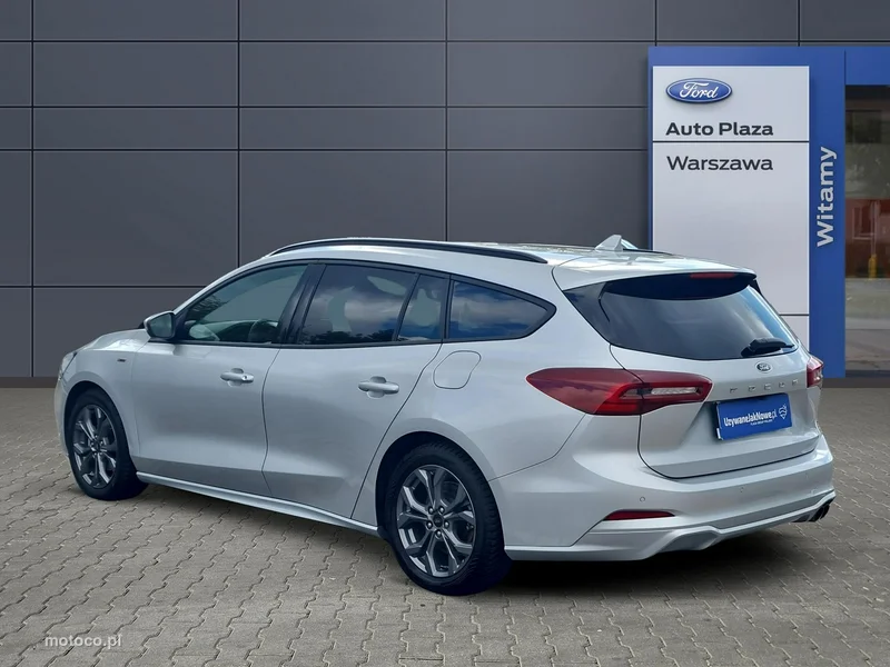 Ford Focus IV 3