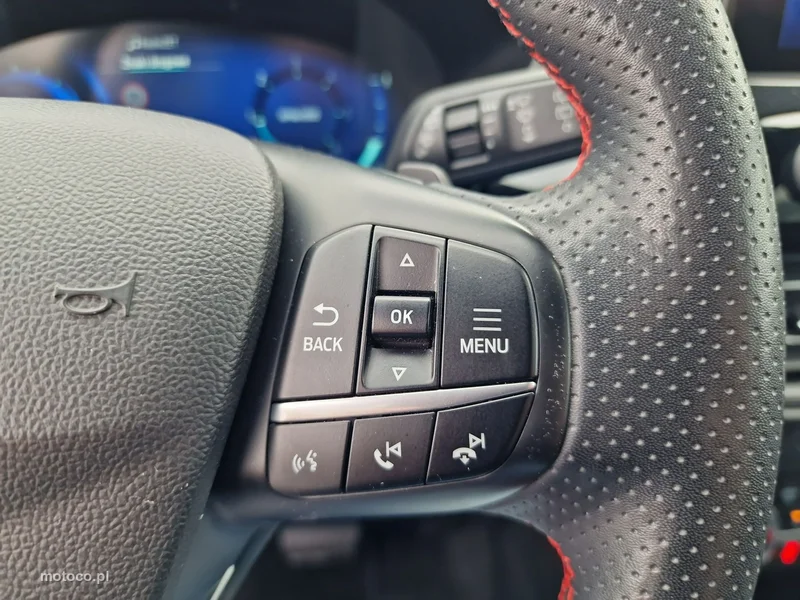 Ford Kuga III 17