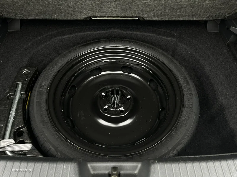 Volkswagen Golf VIII 38