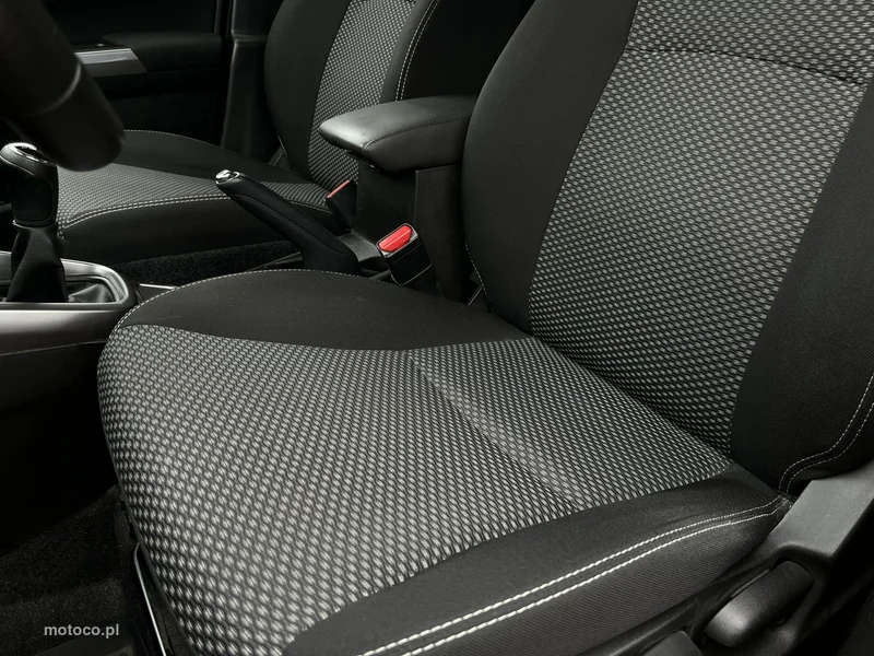 Suzuki Vitara 12