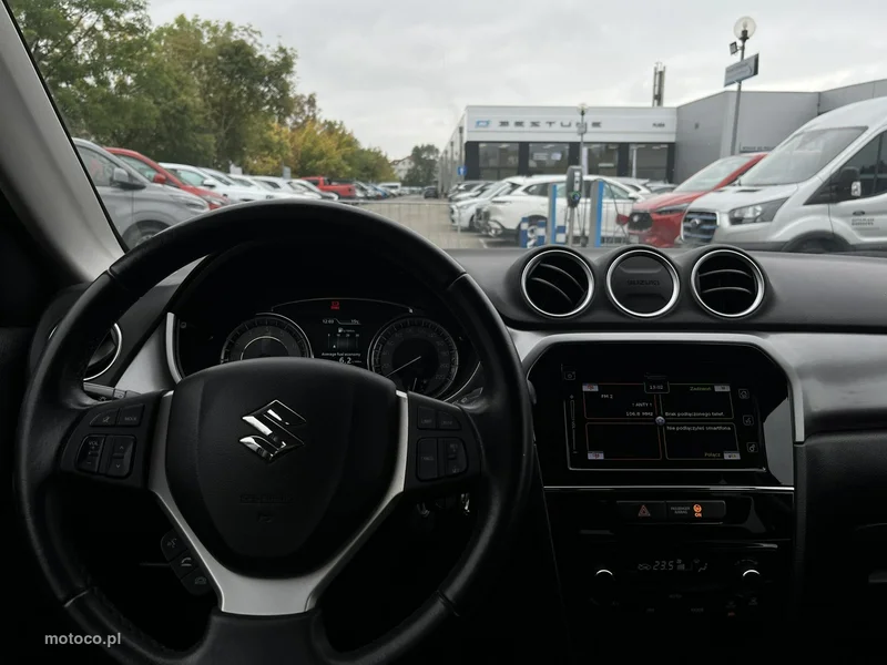 Suzuki Vitara 16