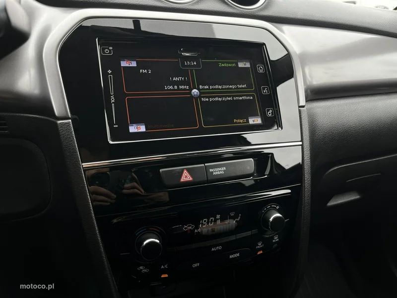 Suzuki Vitara 21