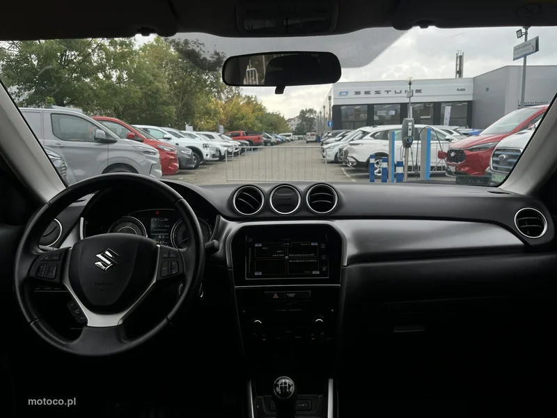 Suzuki Vitara 26