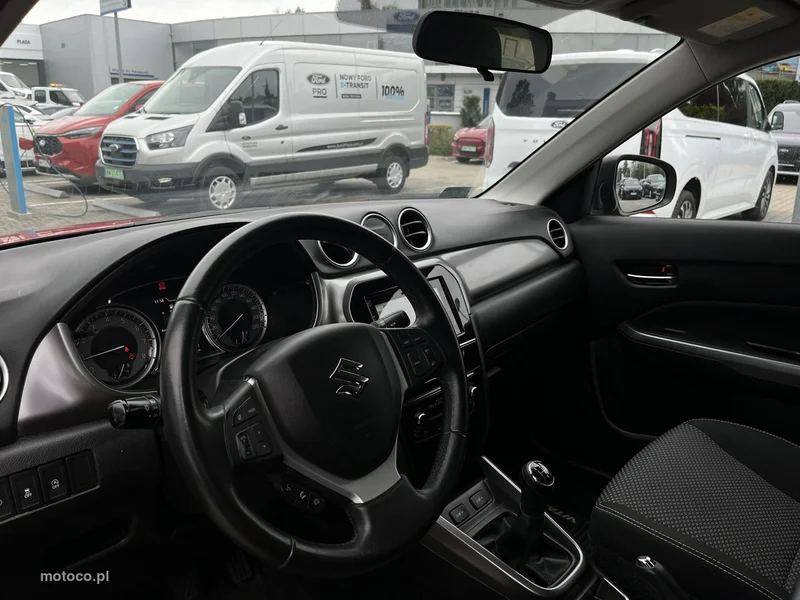 Suzuki Vitara 10