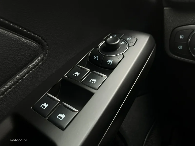 Ford Focus IV 17