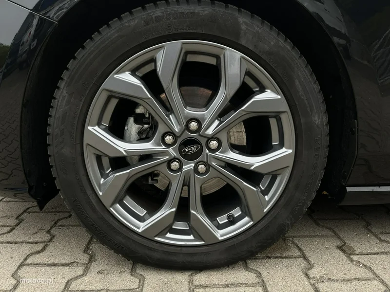 Ford Focus IV 10