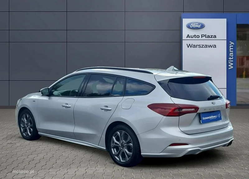 Ford Focus IV 3