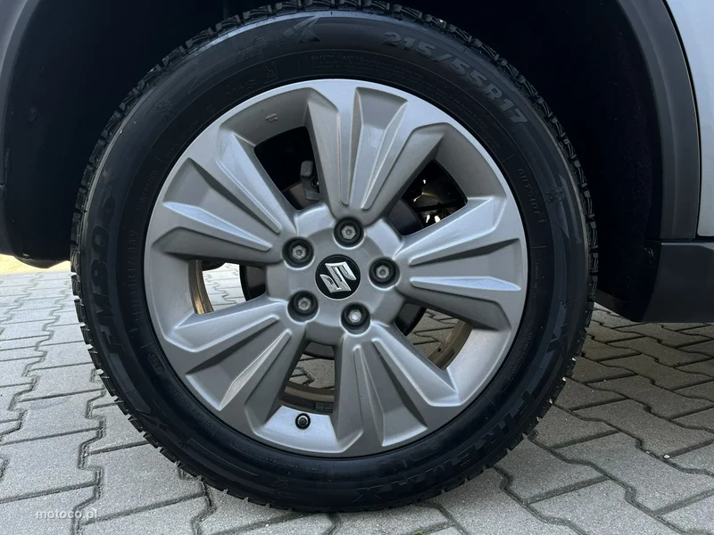 Suzuki Vitara 10