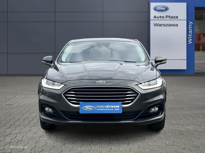 Ford Mondeo V 8