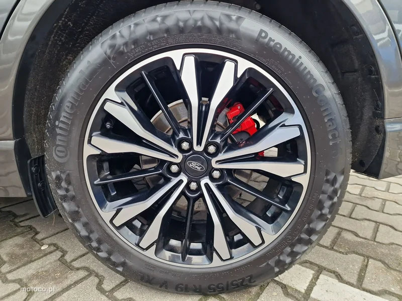Ford Kuga III 13