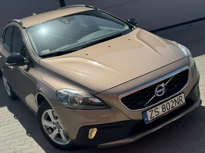 Volvo V40 Cross Country 3
