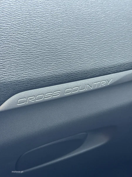 Volvo V40 Cross Country 29