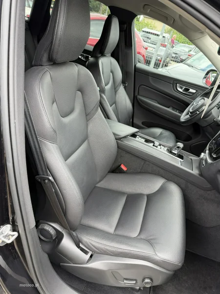 Volvo XC 60 12