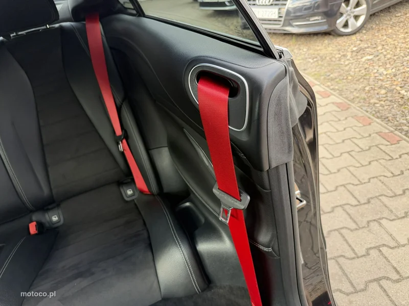 Mercedes-Benz Klasa E W213 E 220 26