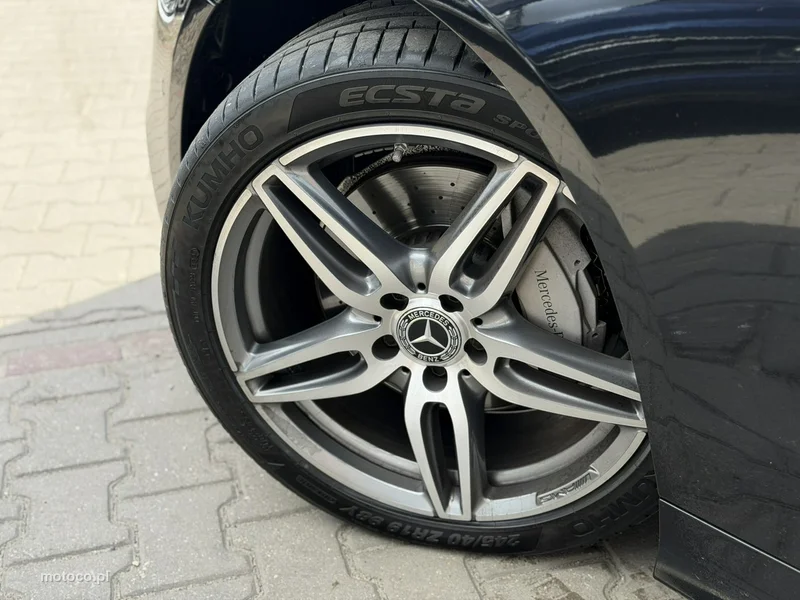 Mercedes-Benz Klasa E W213 E 220 5