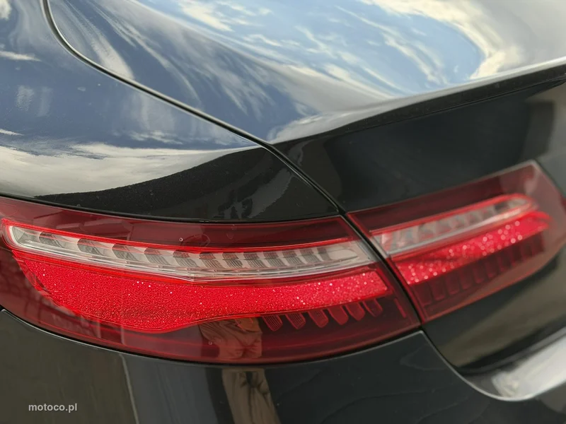 Mercedes-Benz Klasa E W213 E 220 7