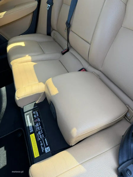 Volvo S90 15