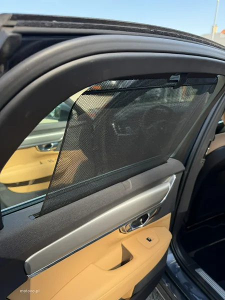 Volvo S90 19