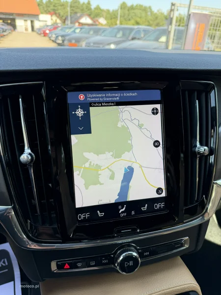 Volvo S90 23