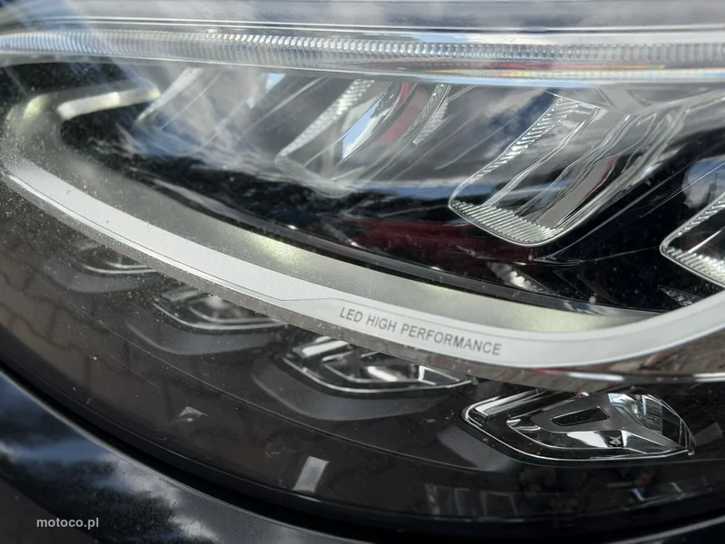 Mercedes-Benz Klasa C W205 C 180 4