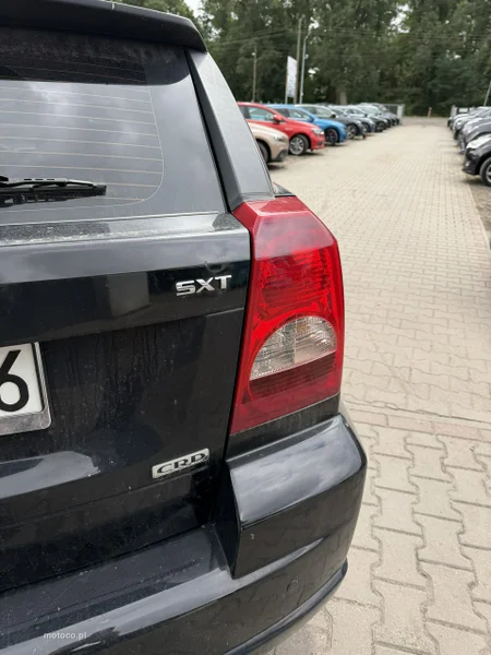 Dodge Caliber 11