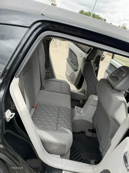 Dodge Caliber 15