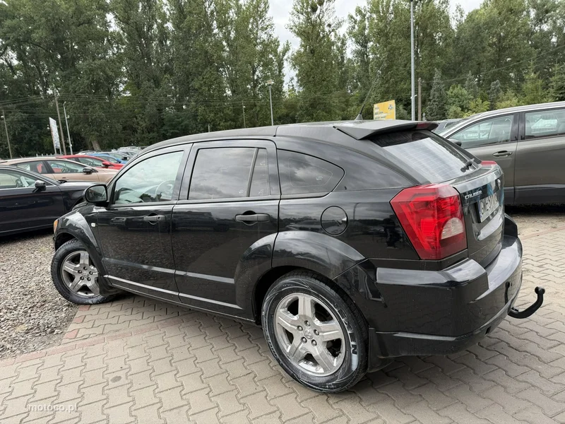 Dodge Caliber 4