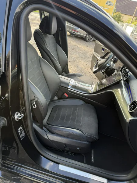 Mercedes-Benz Klasa C W206 C 220 15