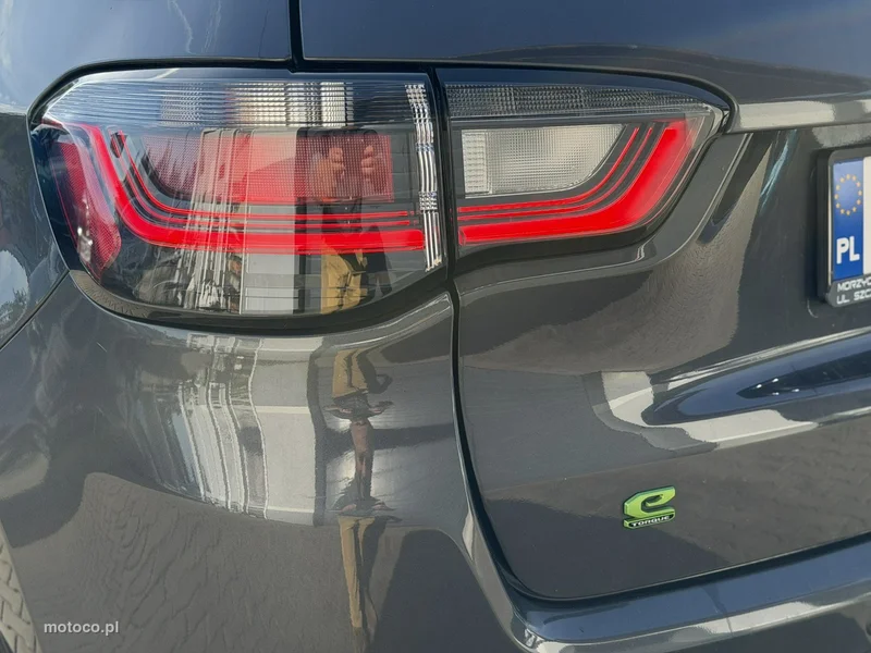 Jeep Compass 6