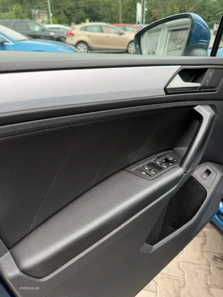 Volkswagen Tiguan AD 13
