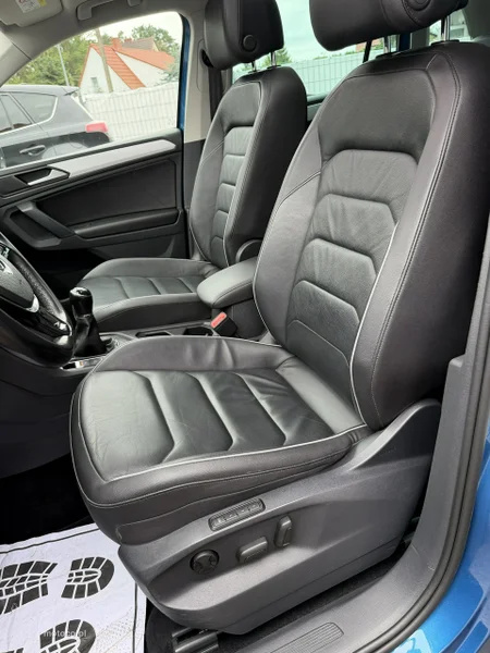 Volkswagen Tiguan AD 9