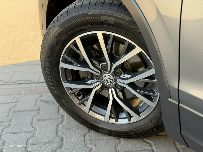 Volkswagen Tiguan AD 4