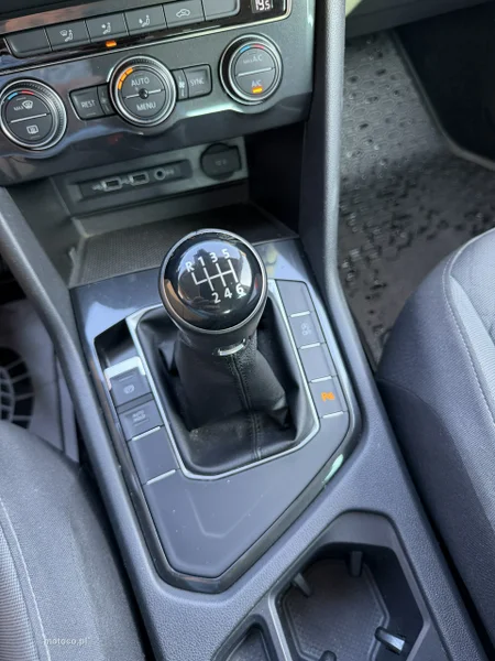 Volkswagen Tiguan AD 7