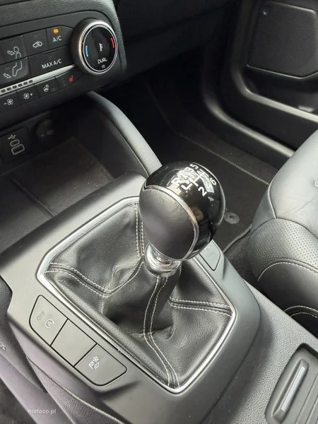 Ford Kuga III 17