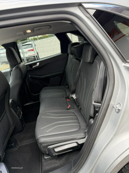 Ford Kuga III 18