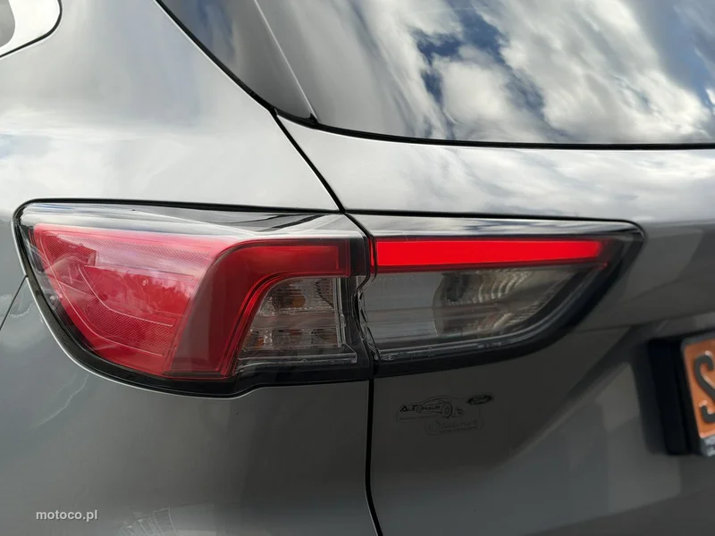 Ford Kuga III 8