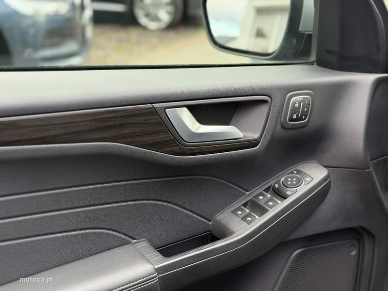 Ford Kuga III 10